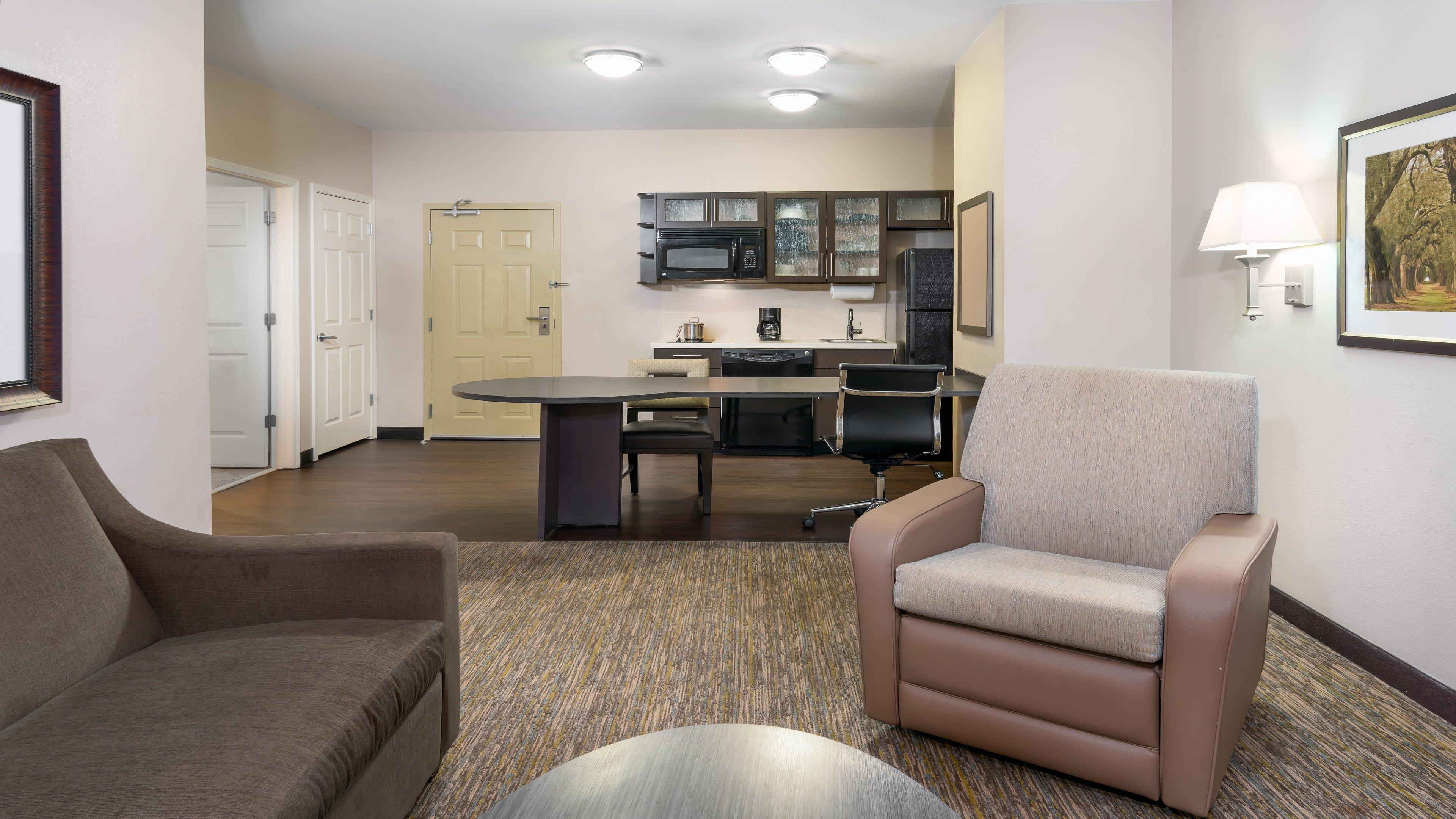 Candlewood Suites Athens By Ihg Exterior foto