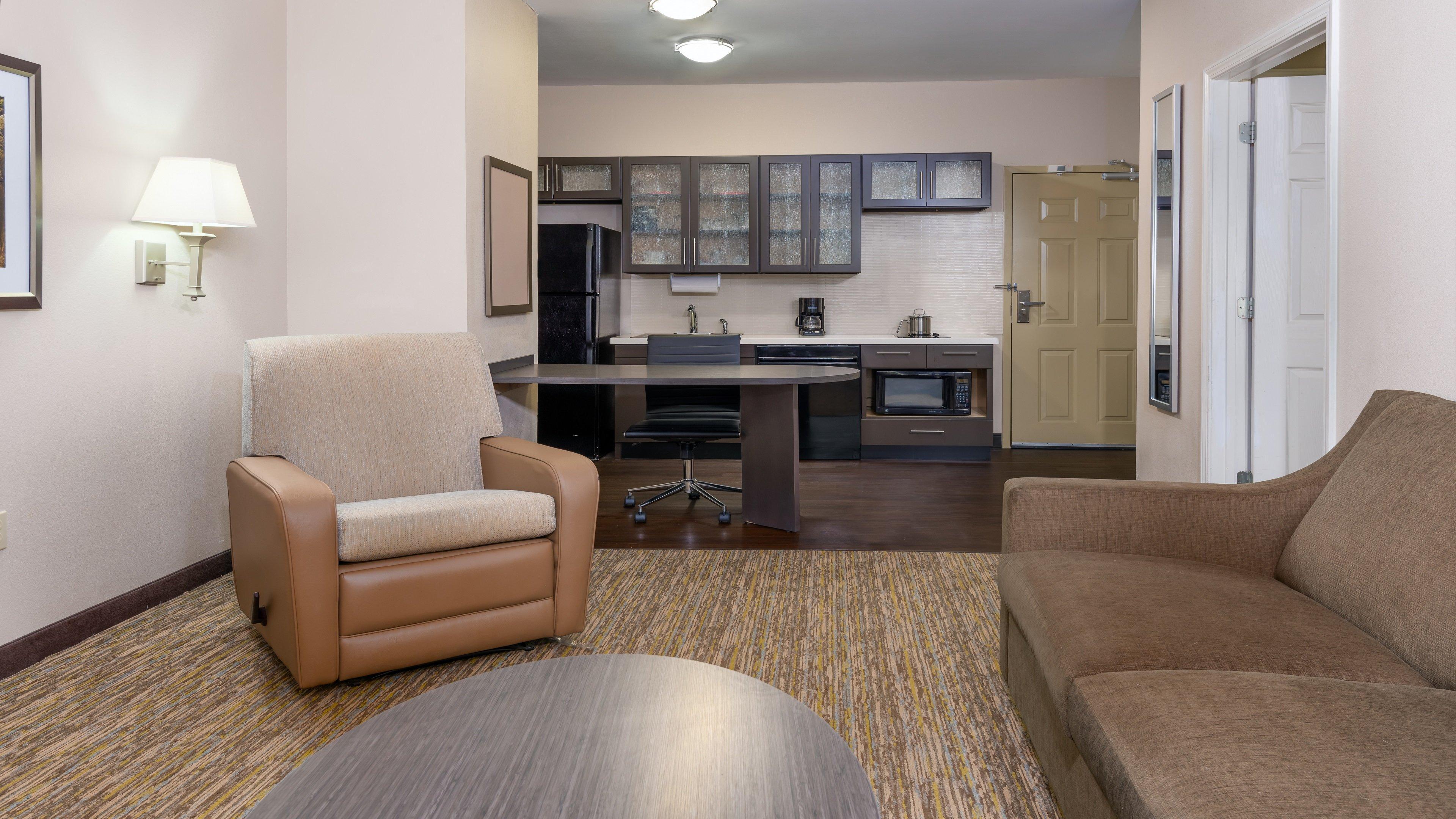 Candlewood Suites Athens By Ihg Exterior foto